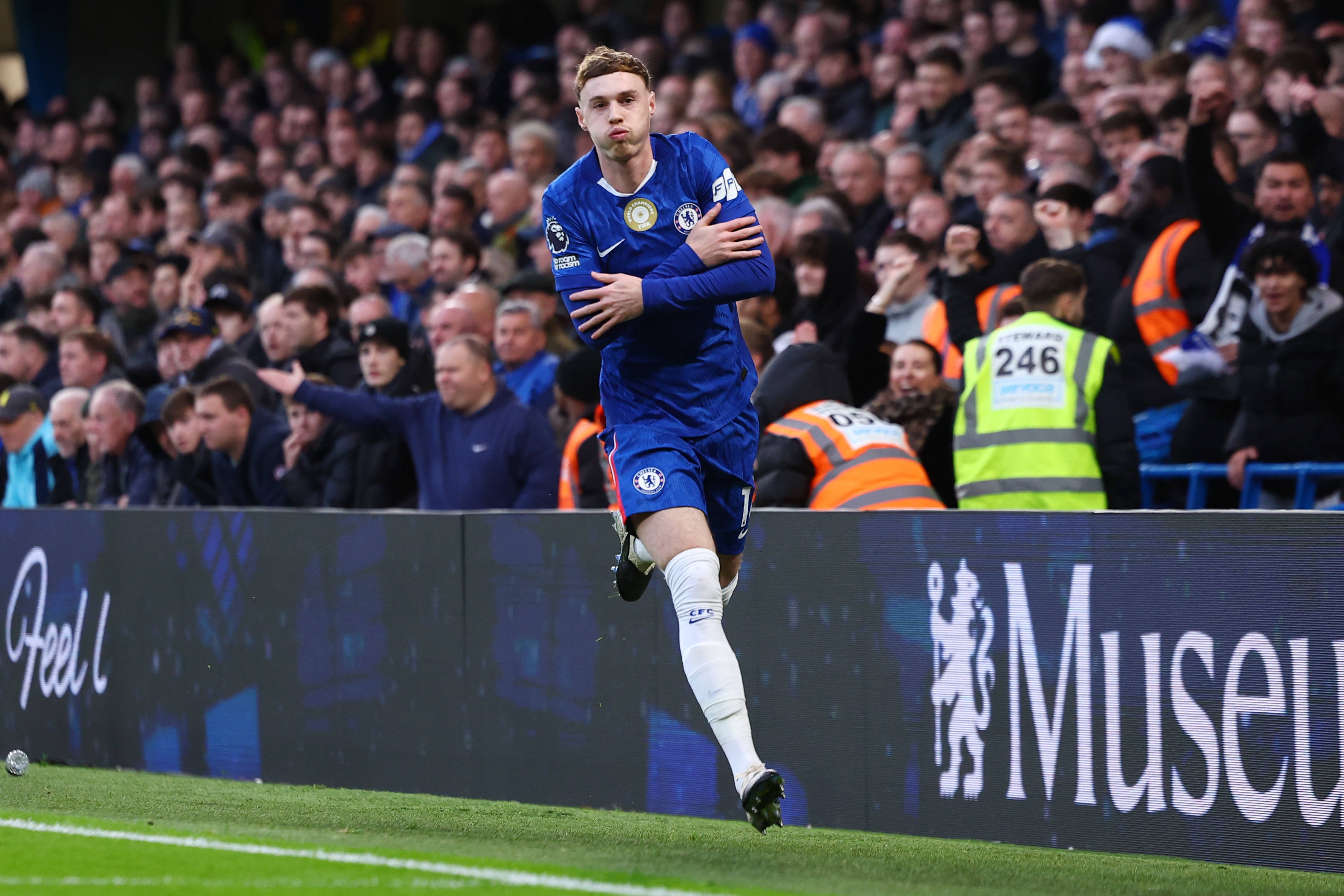 九游娱乐官网入口-利好！记者：帕尔默今日参加切尔西队内训练，有望出战那不勒斯